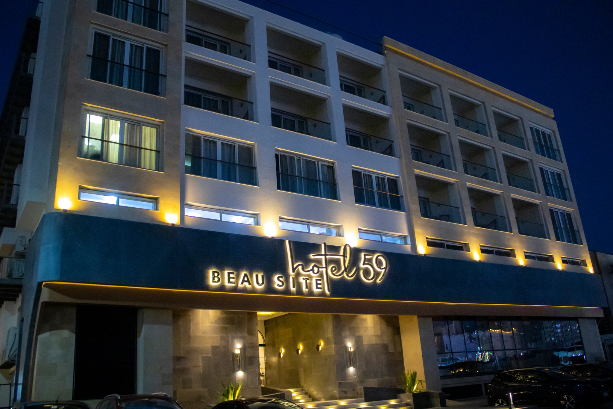 Commercial Curtain Wall Facade – New Cairo