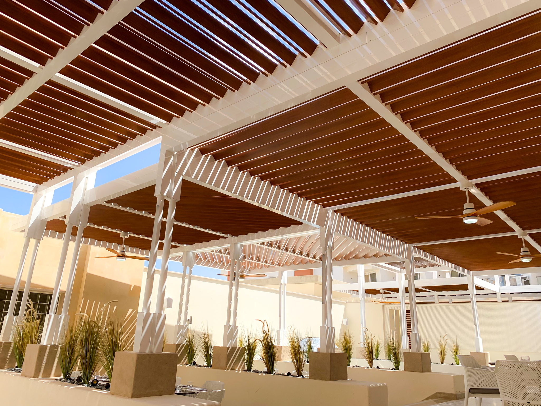 Luxury Garden Aluminum Pergola